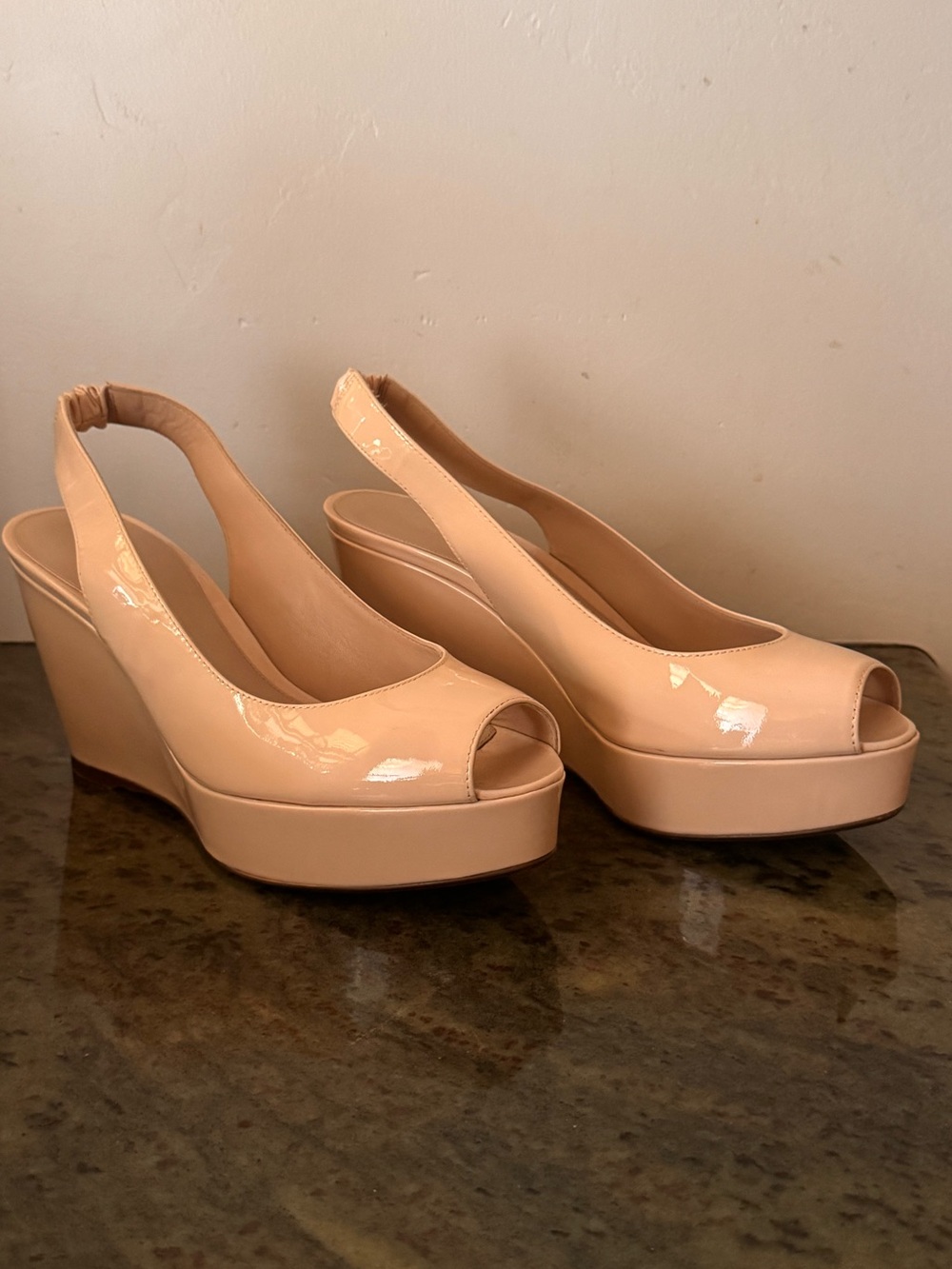Stuart Weitzman Patent Peep-Toe Slingback Wedge Heels Made in Spain size 10